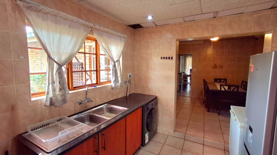 3 Bedroom Property for Sale in Vaalpark Free State